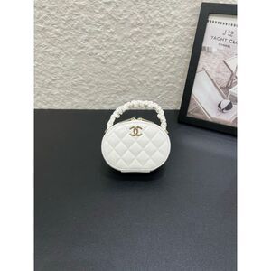 Chanel Women Pre-Loved Bag Very Good Condition